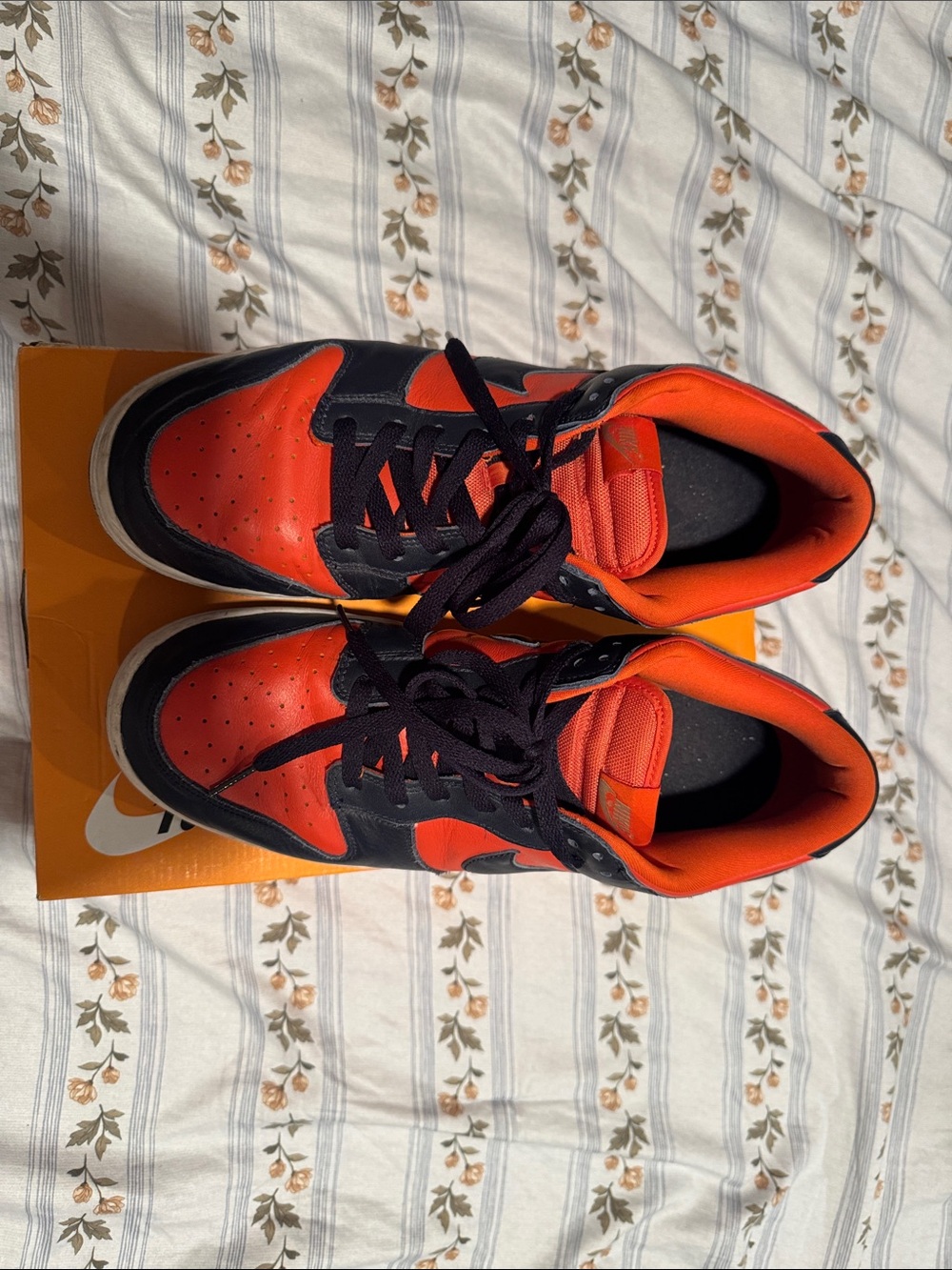 Nike dunk Virginia size 12 fair condition - Picture 2 of 7